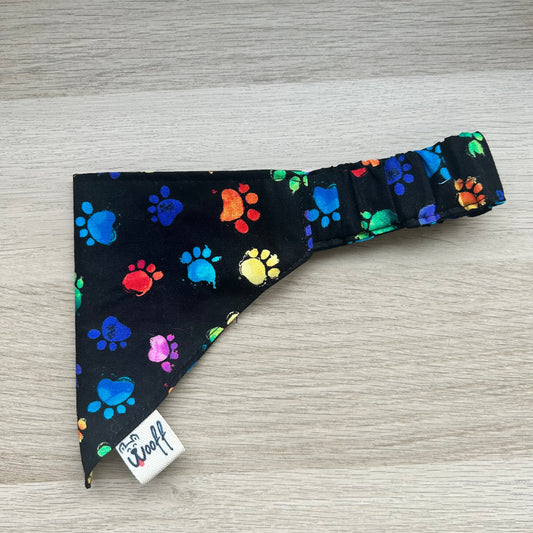 Bandana tipo scrunchie Patitas